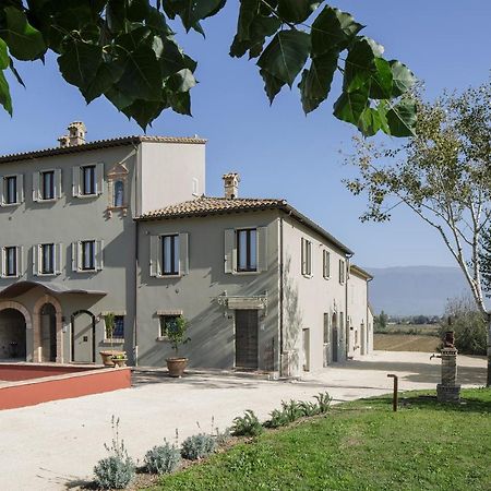 Seipetali Aparthotel Cannara Exterior photo