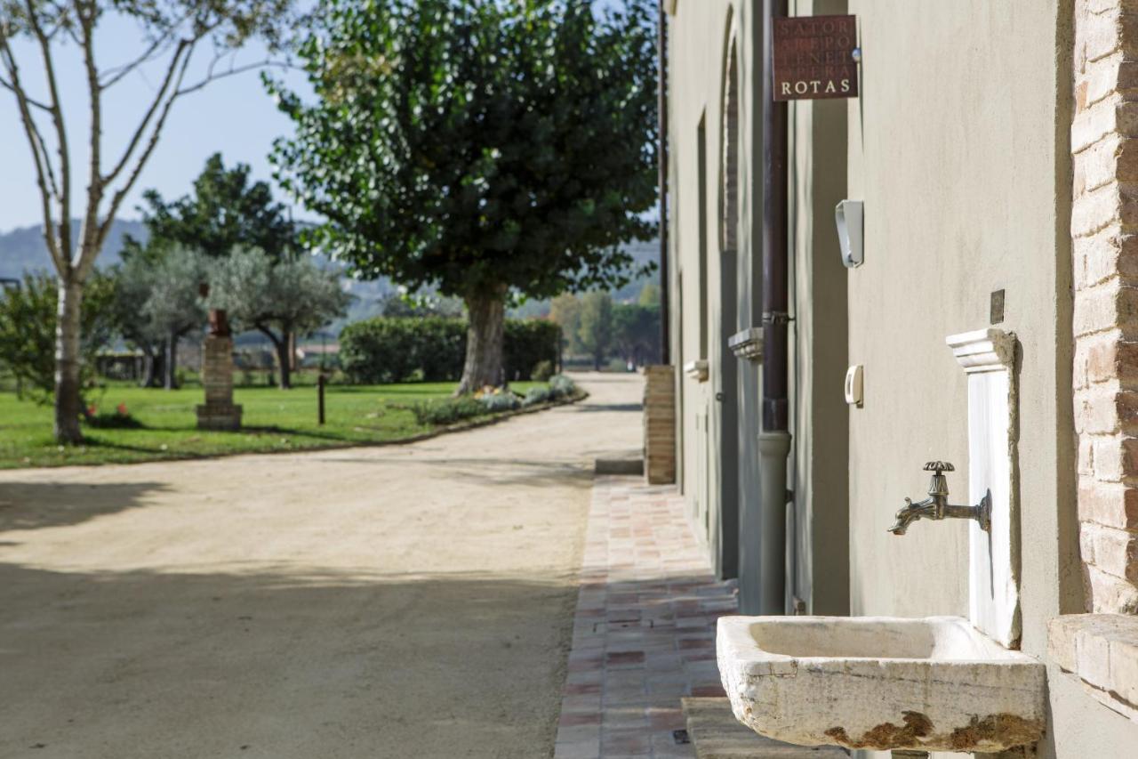 Seipetali Aparthotel Cannara Exterior photo